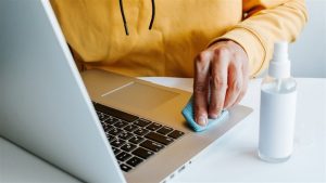 nhung-cach-bao-quan-laptop-van-phong